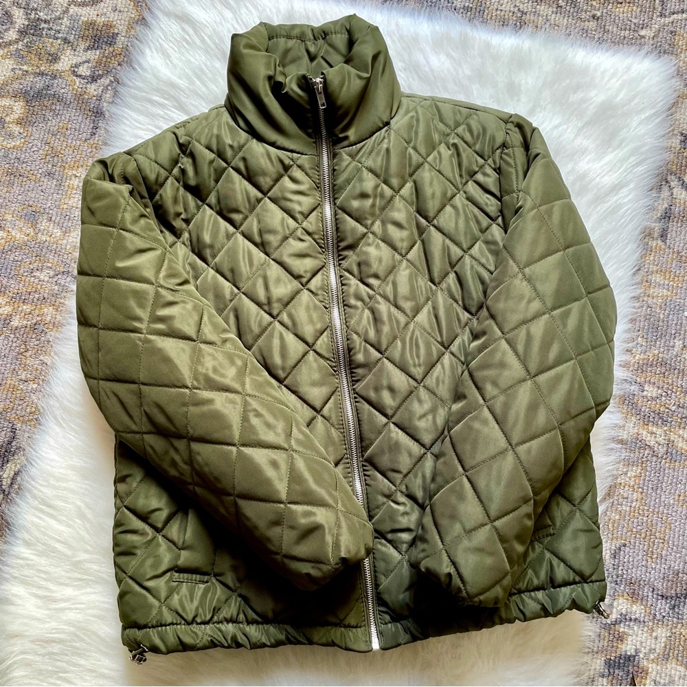 Forever 21 Quilted Zip-Up Jacket NWOT!